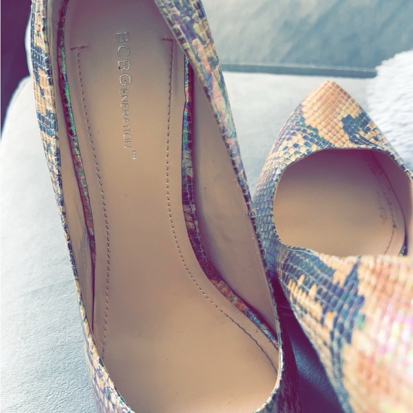 B C B G   Eneration - Picture 5 of 8